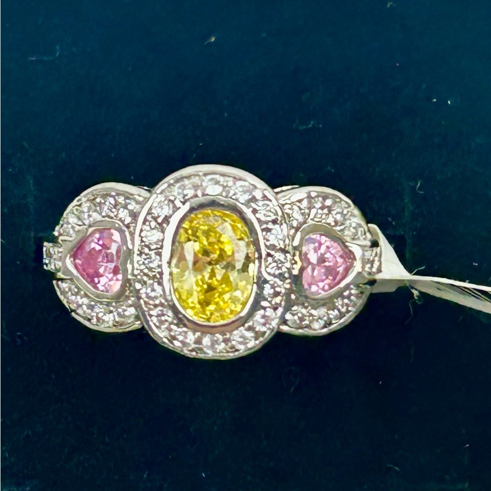 Elegant Silver and Pink Ring